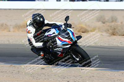 media/Jan-08-2022-SoCal Trackdays (Sat) [[1ec2777125]]/Turn 15 Inside (950am)/